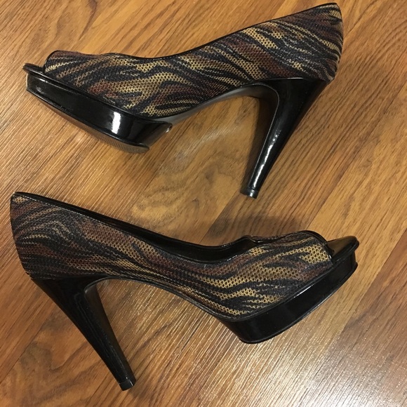 Carlos by Carlos Santana “Pleasure” heels size 7.5 - Picture 3 of 6